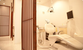もりい矯正歯科クリニック　診察室